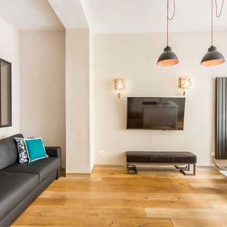 Design Et Confort Near Champs Elysees Paris Bagian luar foto
